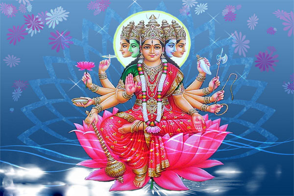 माता गायत्री