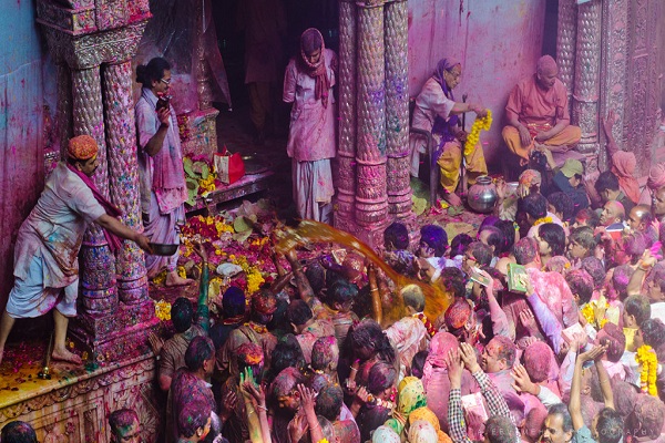 वृंदावन की होली